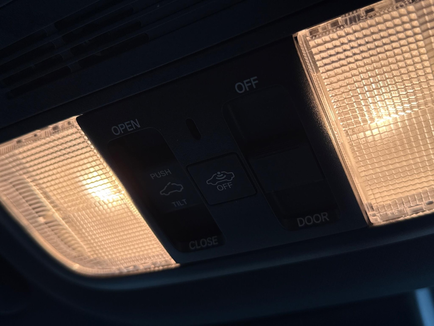 Used Honda Civic for sale - 76824744: Photo 46