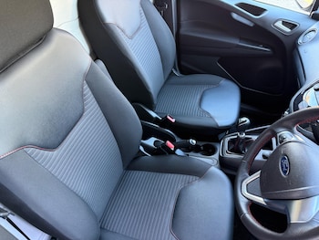 Used Ford Transit Courier 2023 for sale - 78115467: Photo