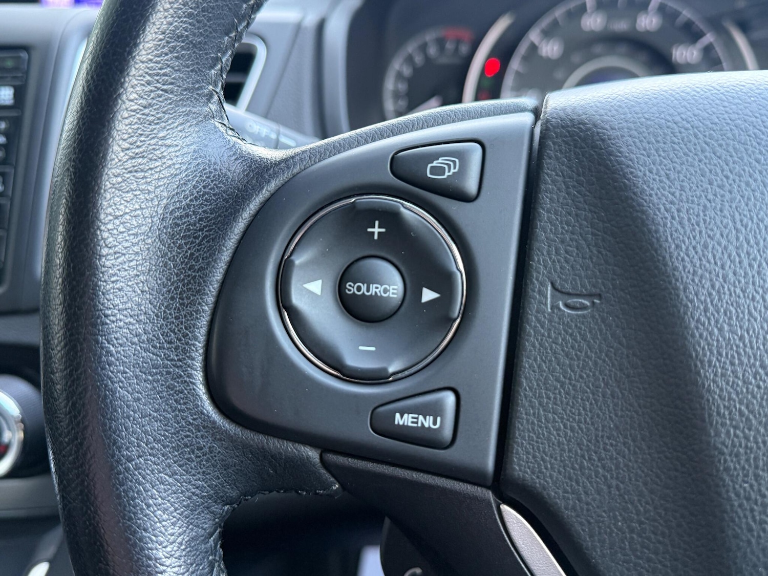 Used Honda CR-V 2017 for sale - 77155320: Photo 38