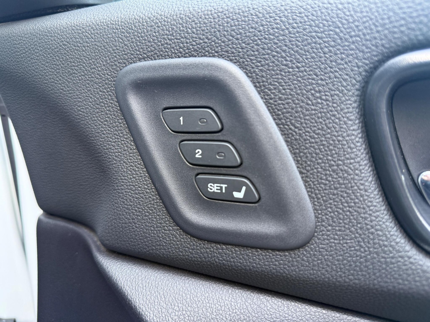 Used Honda CR-V 2017 for sale - 77155320: Photo 39