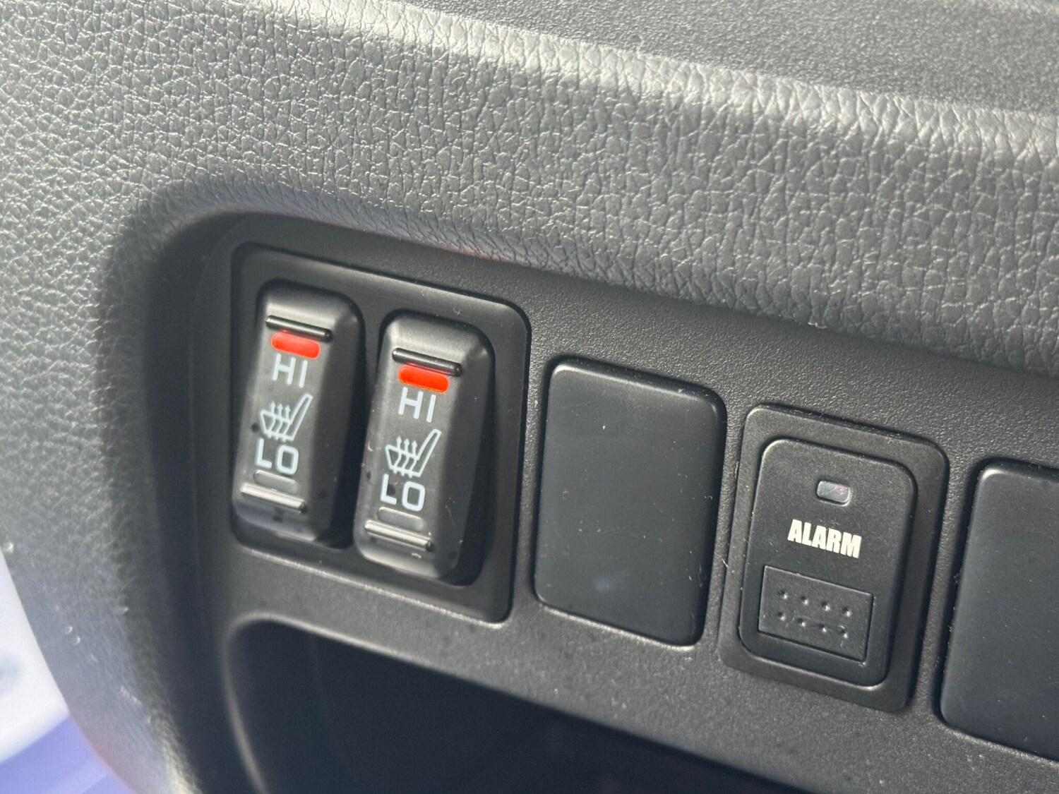 Used Mitsubishi L200 2018 for sale - 75990705: Photo 15