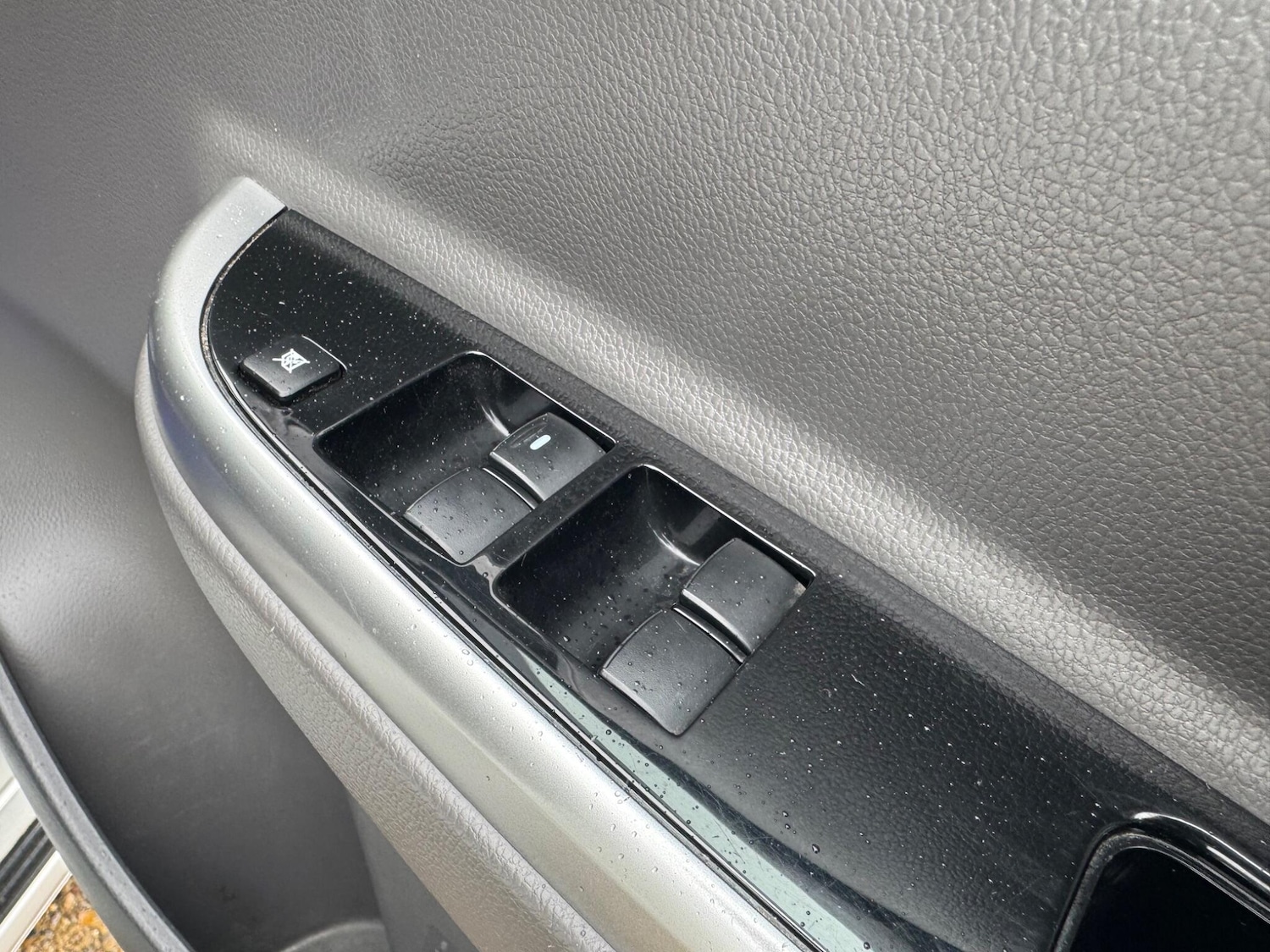 Used Mitsubishi L200 2018 for sale - 75990705: Photo 44