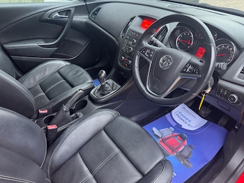 Used Vauxhall Astra 2015 for sale - 76361473: Photo