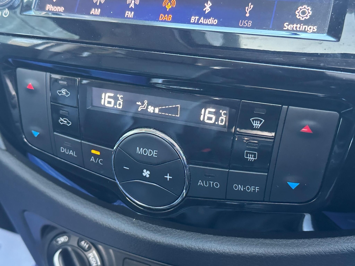 Used Nissan Navara 2019 for sale - 77016332: Photo 18