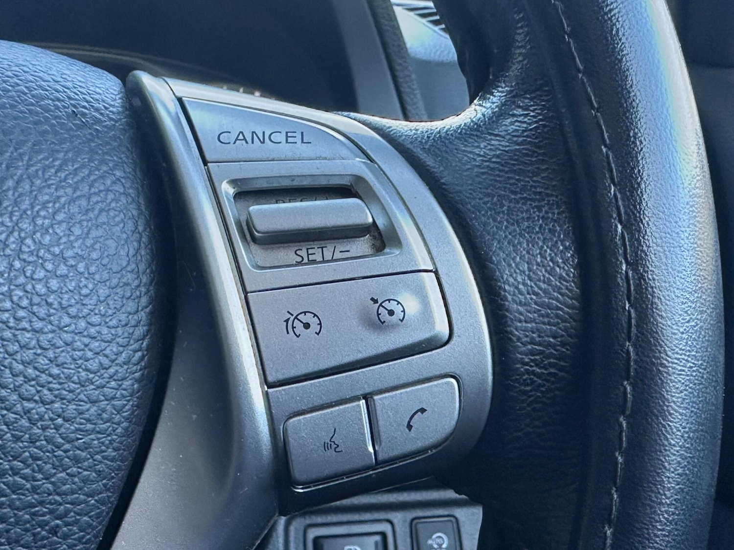 Used Nissan Navara 2019 for sale - 77016332: Photo 29