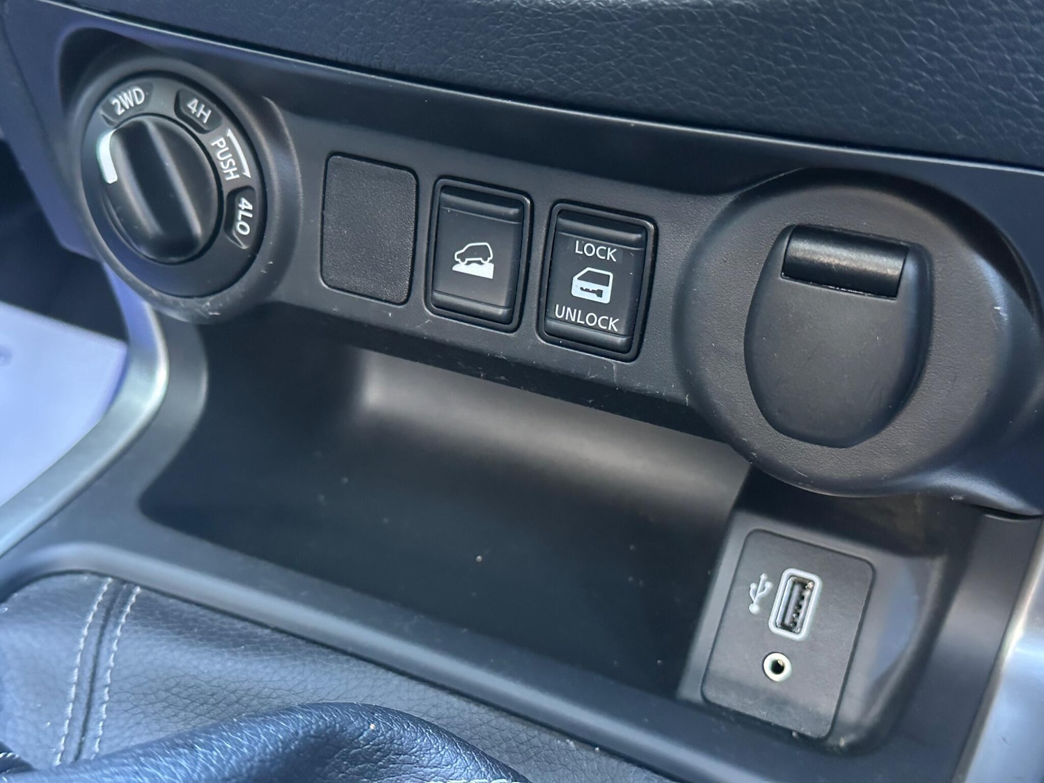 Used Nissan Navara 2019 for sale - 77016332: Photo 31