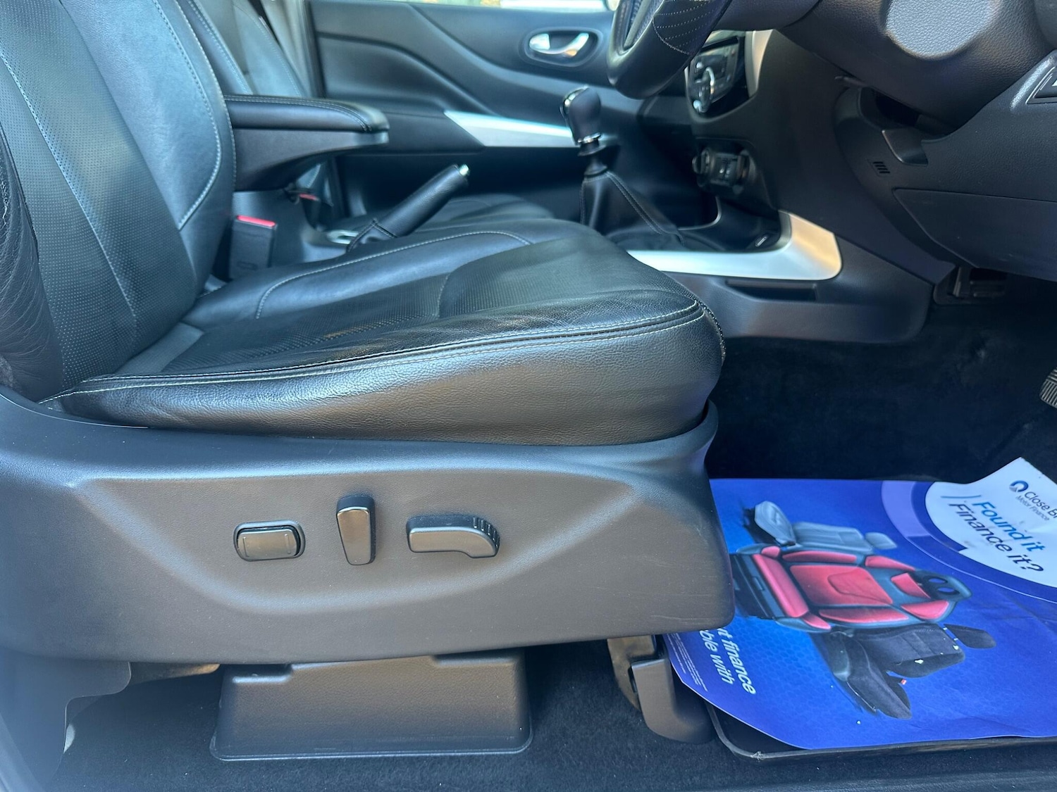 Used Nissan Navara 2019 for sale - 77016332: Photo 50