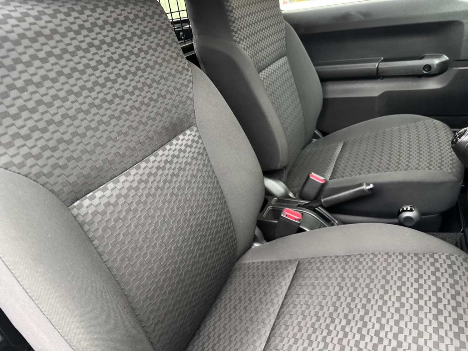 Used Suzuki Jimny 2022 for sale - 76865472: Photo 8