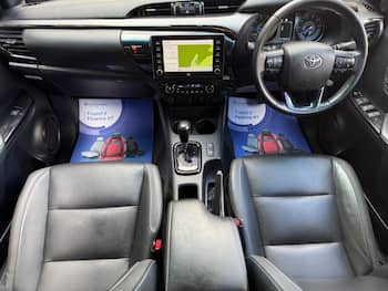 Used Toyota Hilux 2021 for sale - 79658106: Photo