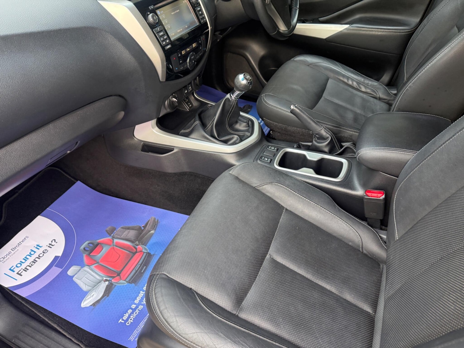 Used Nissan Navara 2018 for sale - 77625077: Photo 17