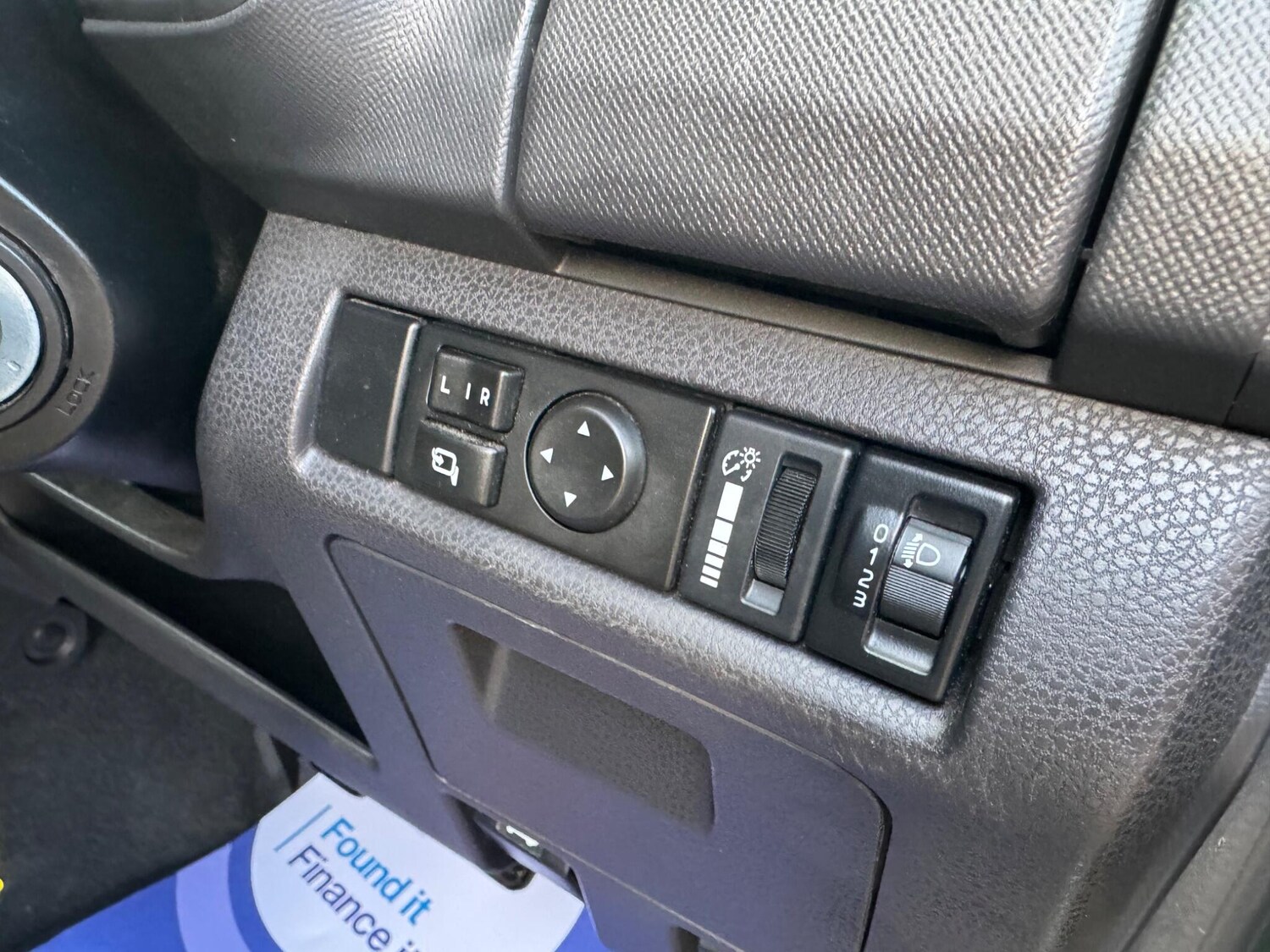 Used Isuzu D-Max 2017 for sale - 76780561: Photo 22