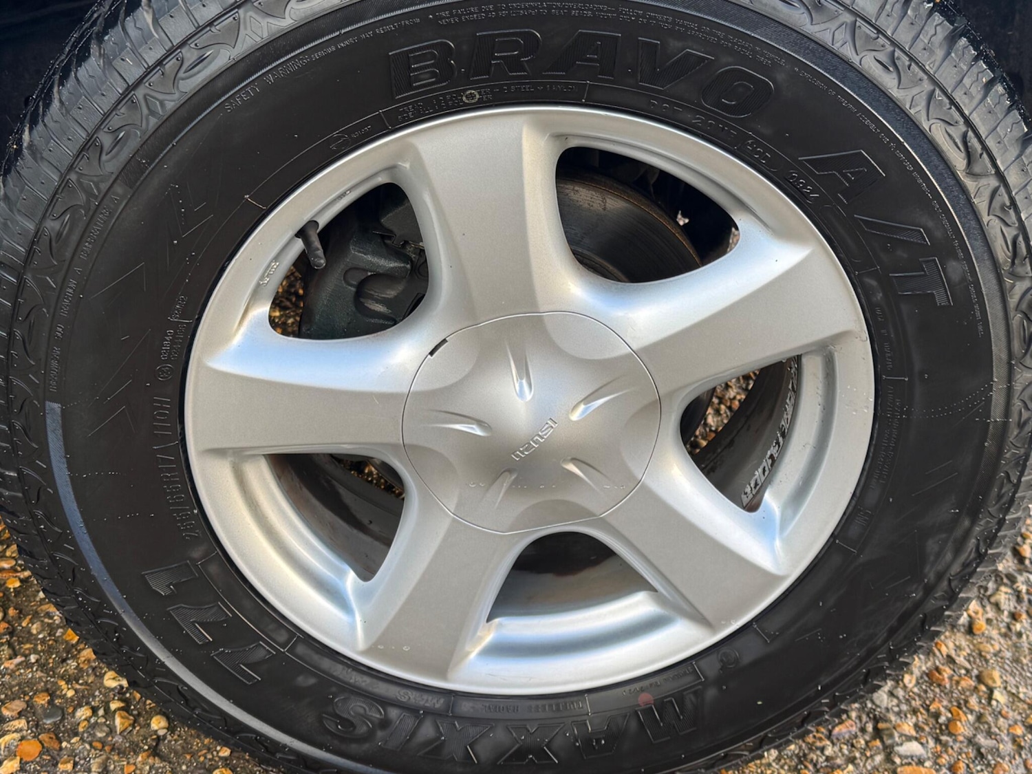 Used Isuzu D-Max 2017 for sale - 76780561: Photo 28