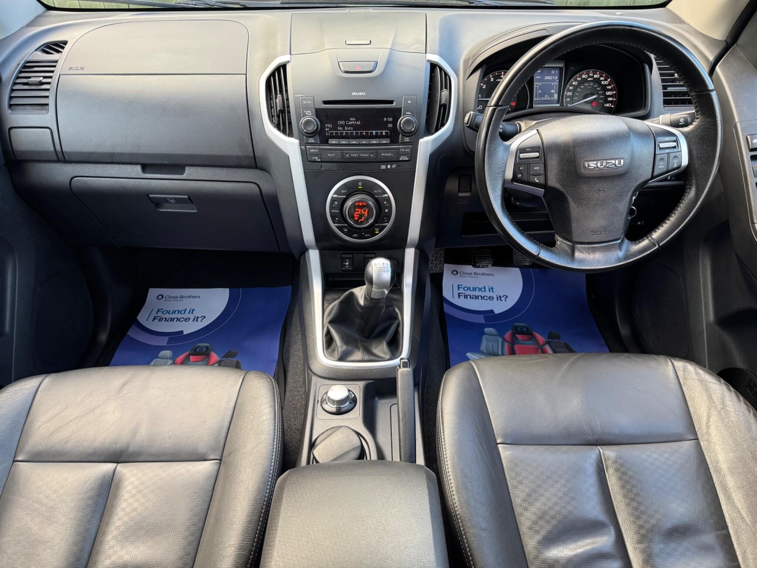 Used Isuzu D-Max 2017 for sale - 76780561: Photo 3