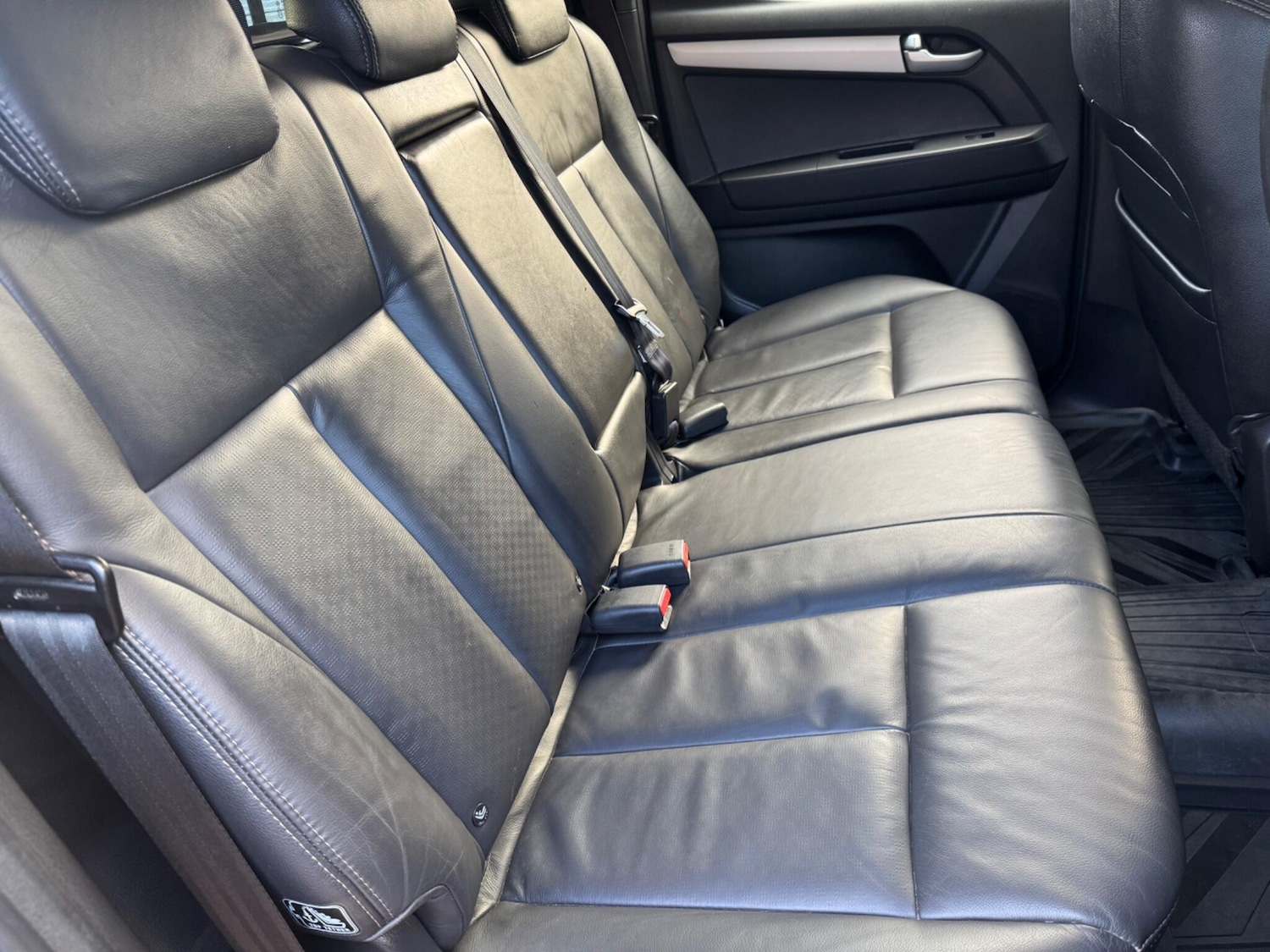 Used Isuzu D-Max 2017 for sale - 76780561: Photo 39