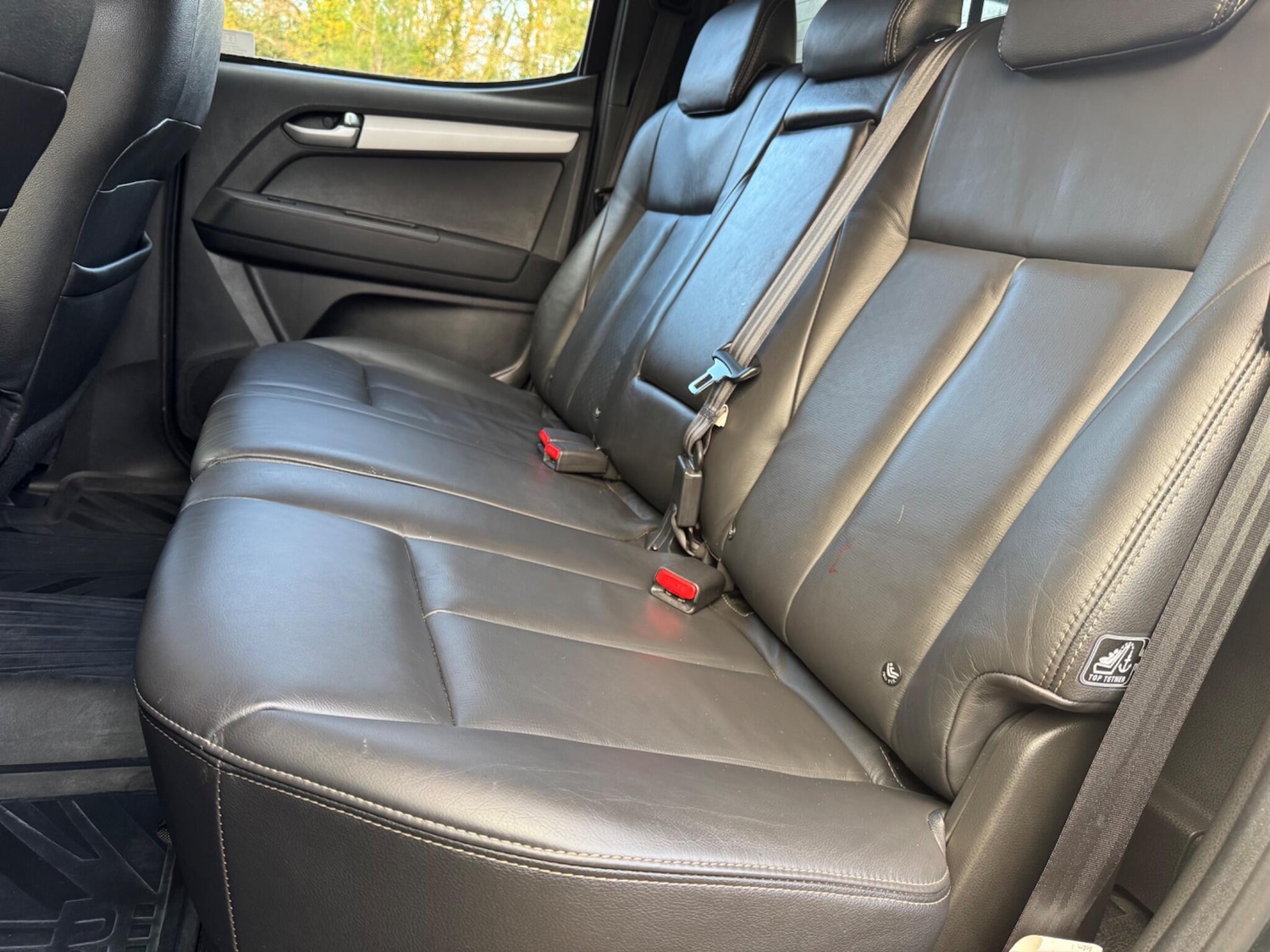 Used Isuzu D-Max 2017 for sale - 76780561: Photo 44