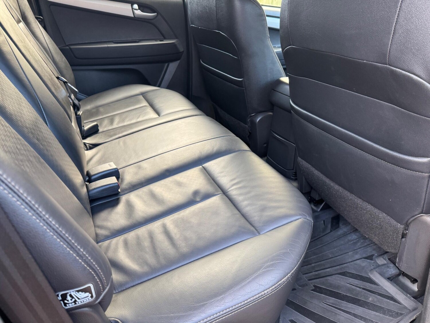 Used Isuzu D-Max 2017 for sale - 76780561: Photo 45