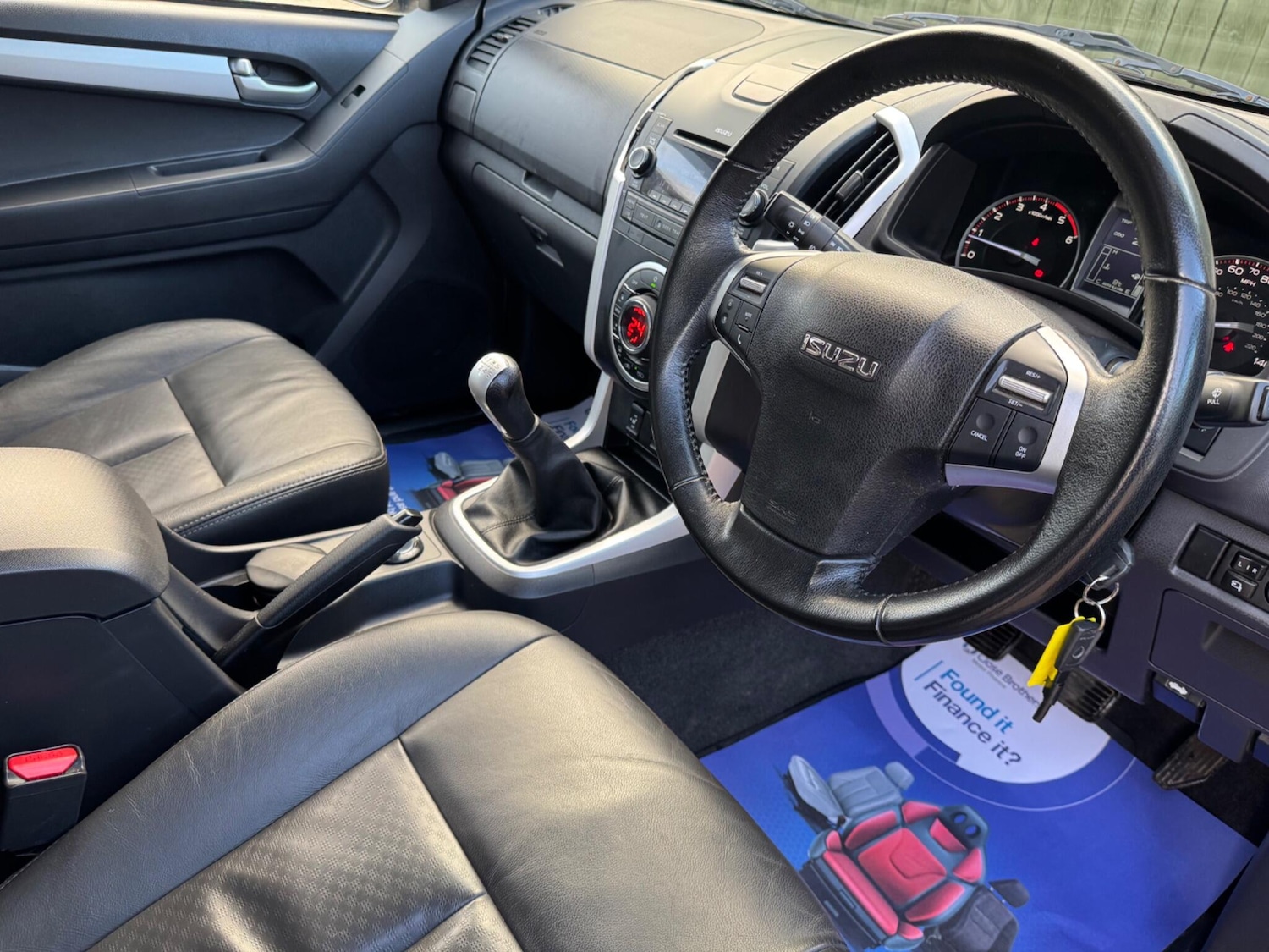 Used Isuzu D-Max 2017 for sale - 76780561: Photo 5