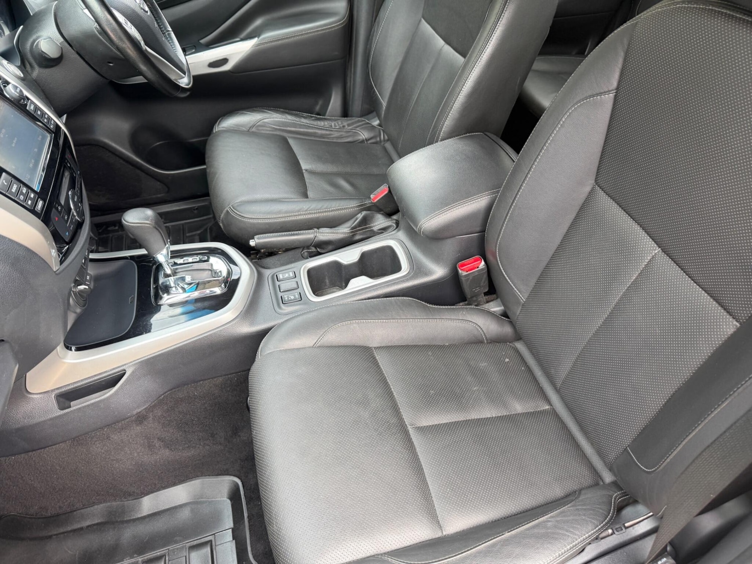 Used Nissan Navara 2018 for sale - 78086203: Photo 11