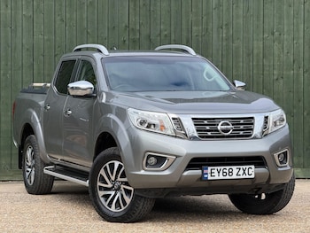 Used Nissan Navara 2018 for sale - 78086203: Photo