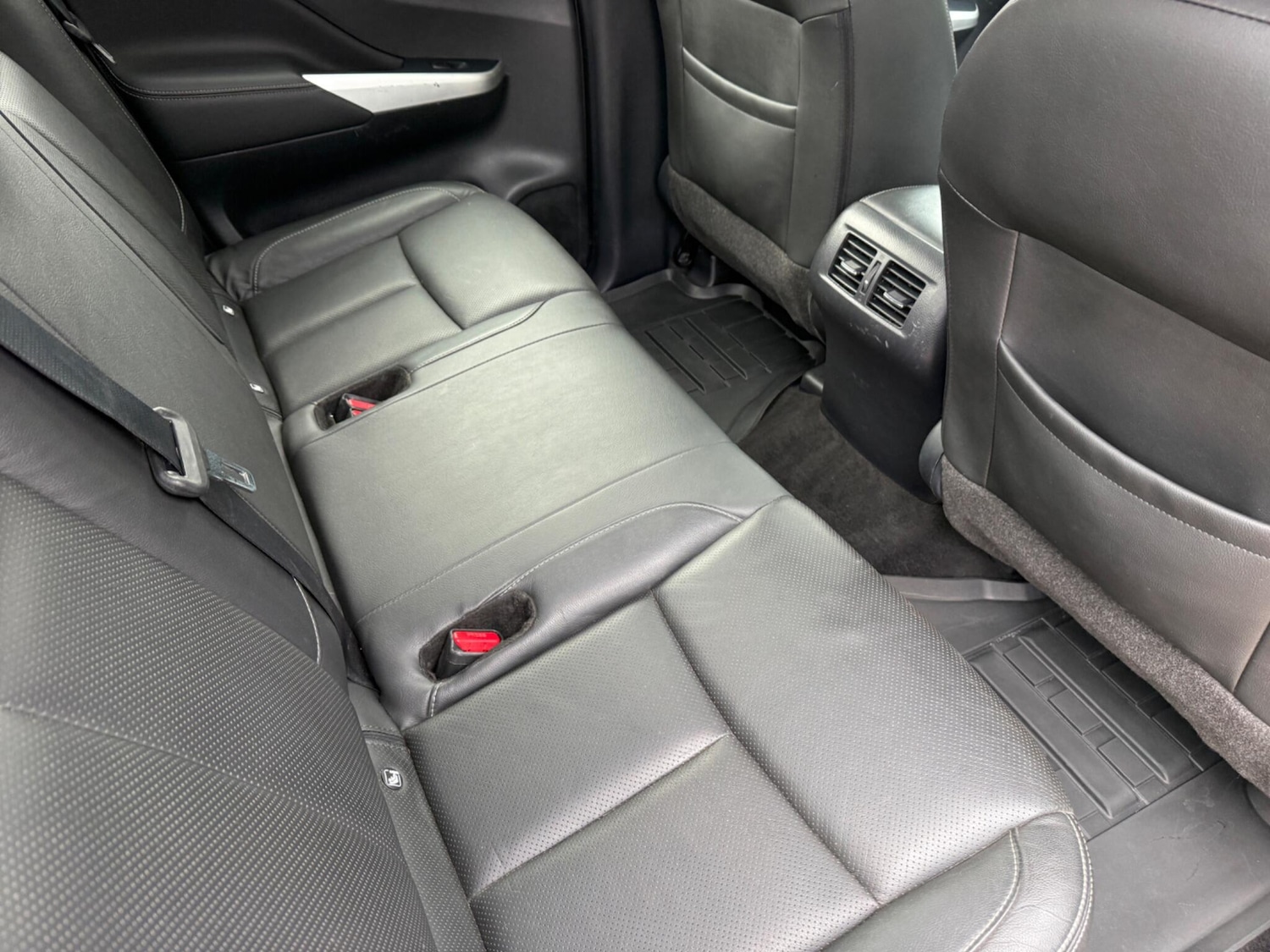 Used Nissan Navara 2018 for sale - 78086203: Photo 23