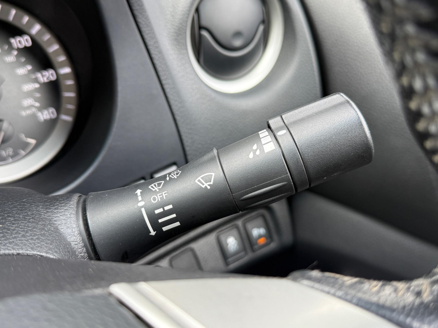 Used Nissan Navara 2018 for sale - 78086203: Photo 28