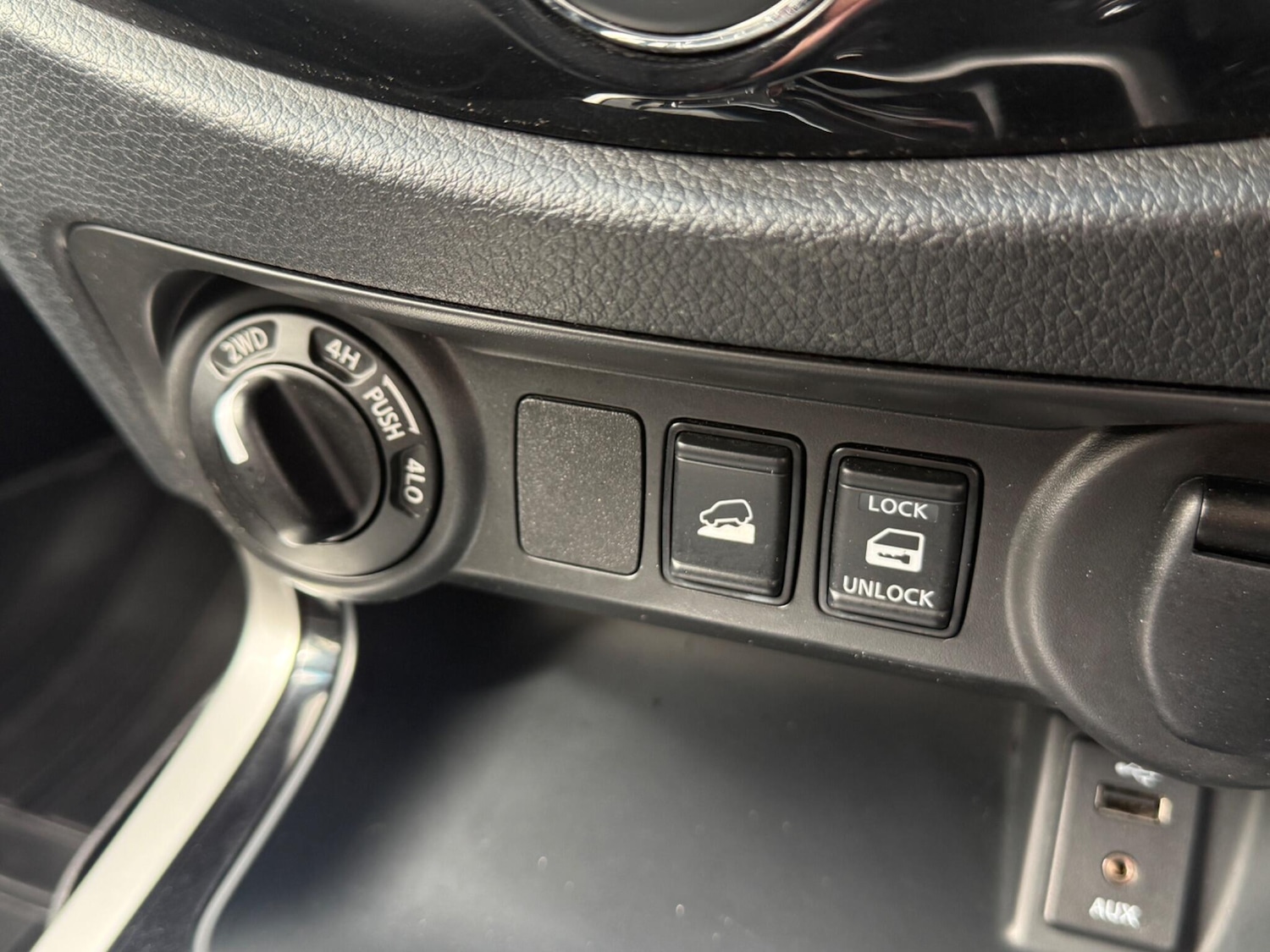 Used Nissan Navara 2018 for sale - 78086203: Photo 31