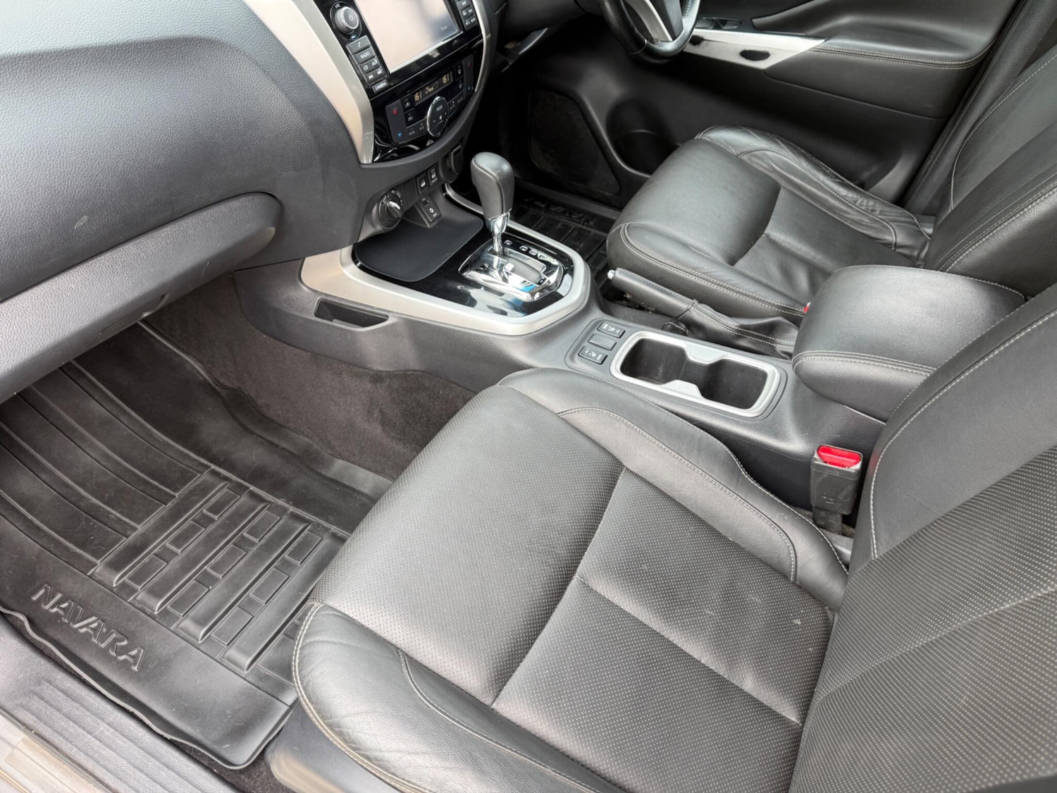 Used Nissan Navara 2018 for sale - 78086203: Photo 8