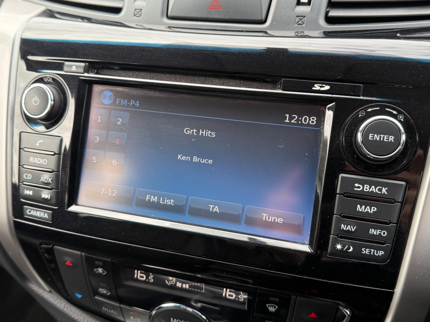 Used Nissan Navara 2018 for sale - 78086203: Photo 9