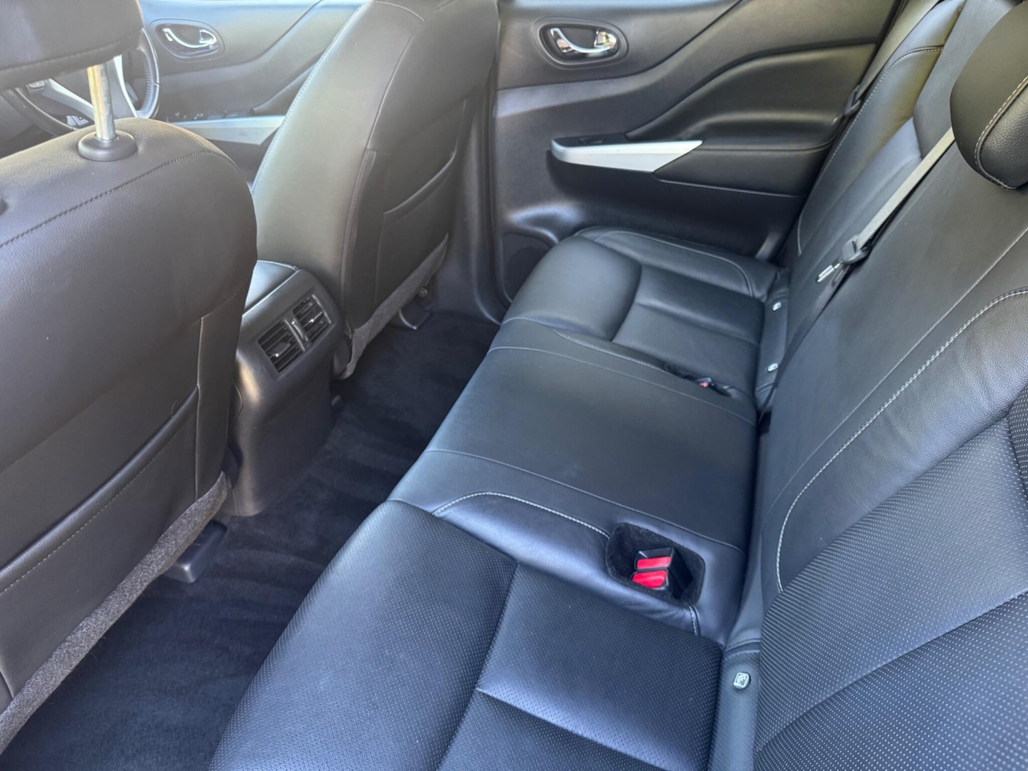 Used Nissan Navara 2021 for sale - 76349592: Photo 17