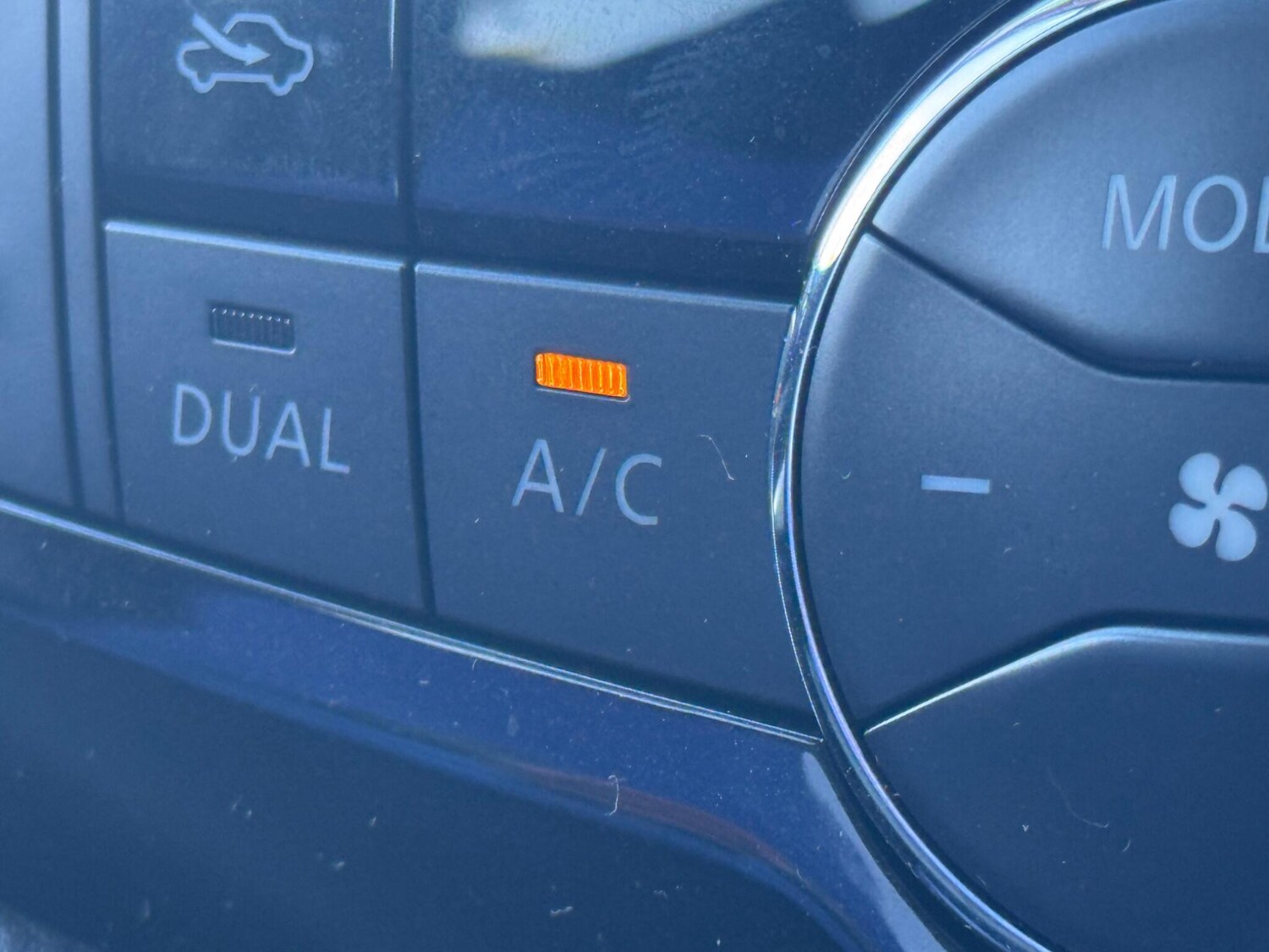 Used Nissan Navara 2021 for sale - 76349592: Photo 42