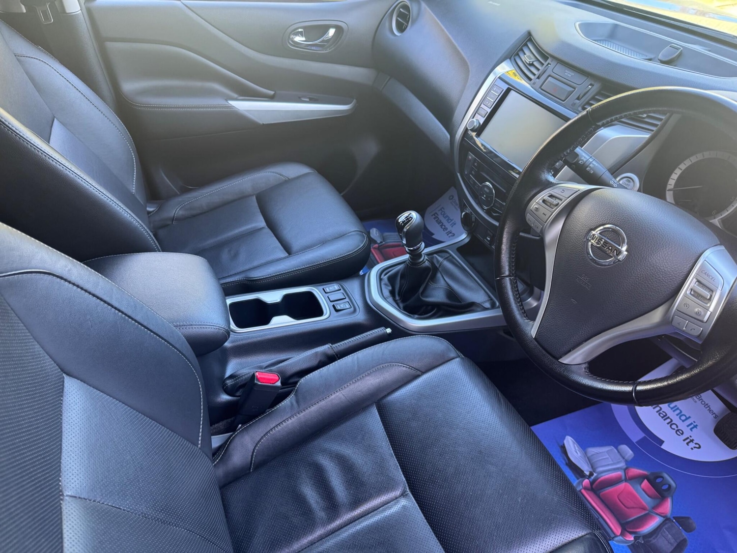 Used Nissan Navara 2021 for sale - 76349592: Photo 5