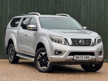 Nissan - Navara