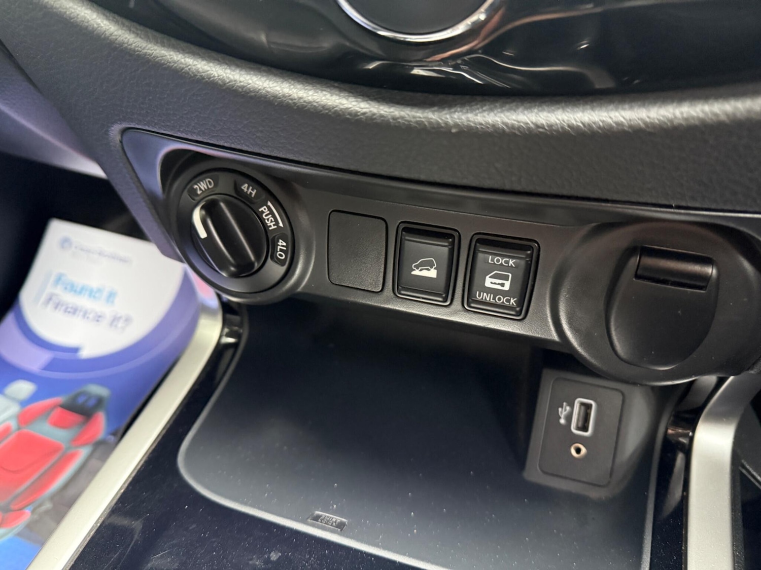 Used Nissan Navara 2020 for sale - 76824771: Photo 20