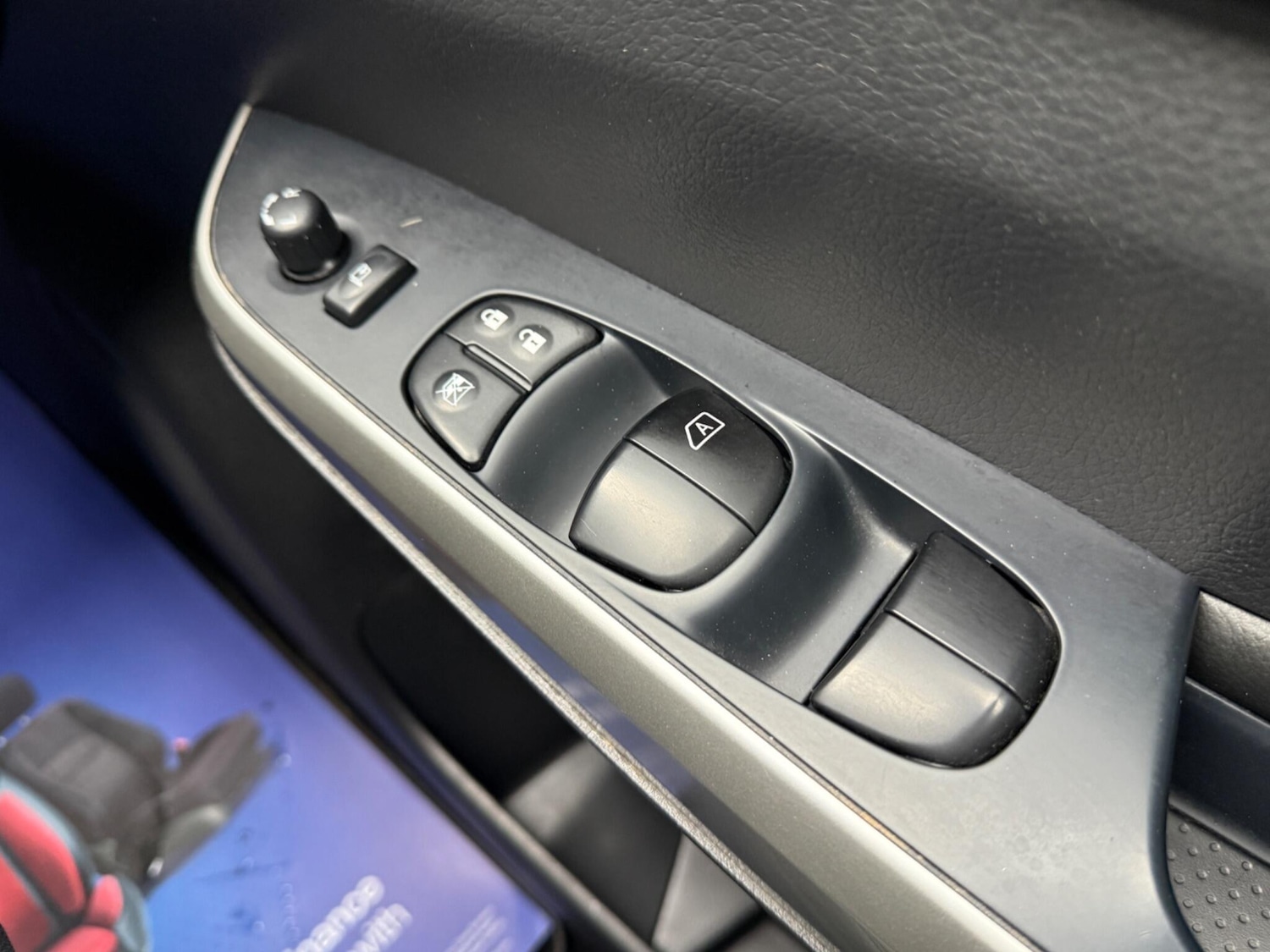 Used Nissan Navara 2020 for sale - 76824771: Photo 50