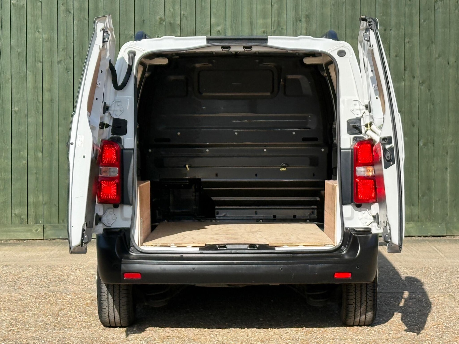 Used Citroen Dispatch for sale - 77769687: Photo 24