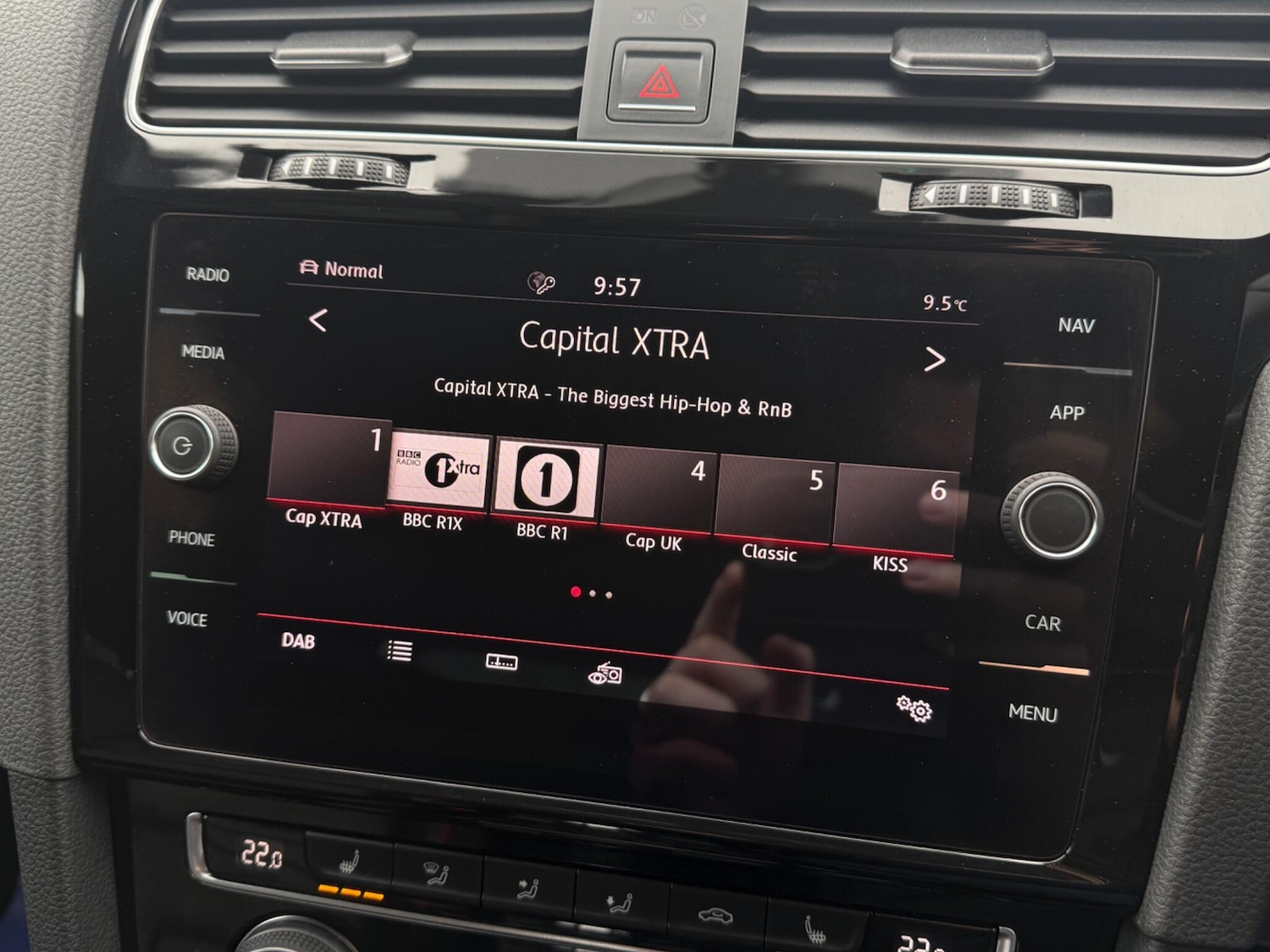 Used Volkswagen Golf 2017 for sale - 77633110: Photo 14