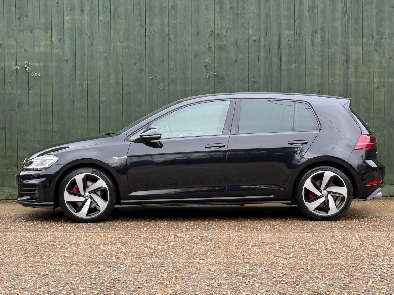 Used Volkswagen Golf 2017 for sale - 77633110: Photo 16