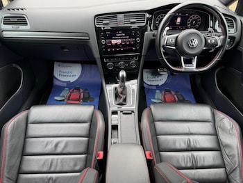 Used Volkswagen Golf 2017 for sale - 77633110: Photo