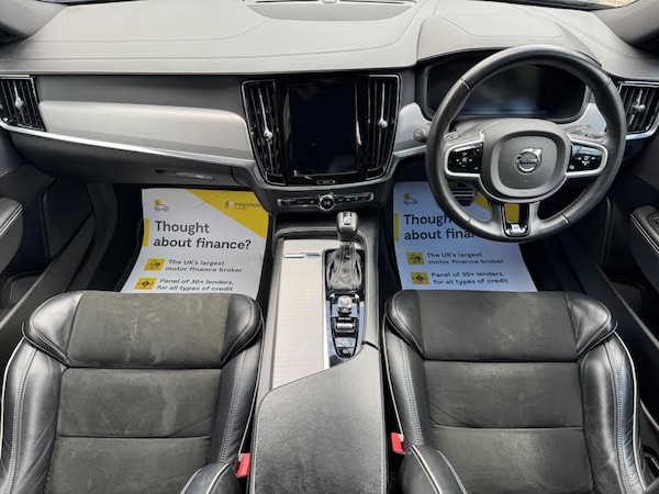 Used Volvo V90 2019 for sale - 76283901: Photo 3