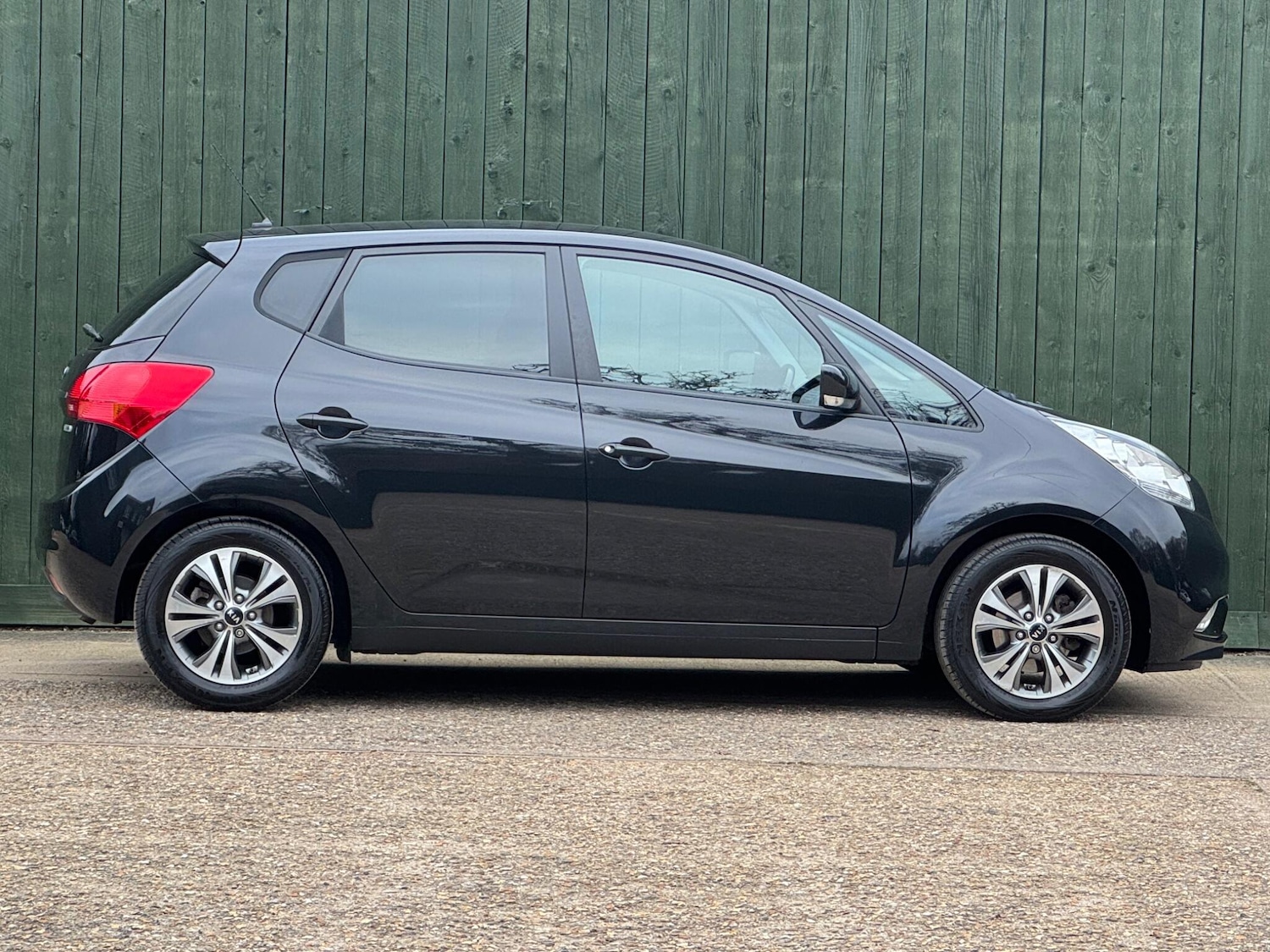 Used Kia Venga 2015 for sale - 77067132: Photo 15