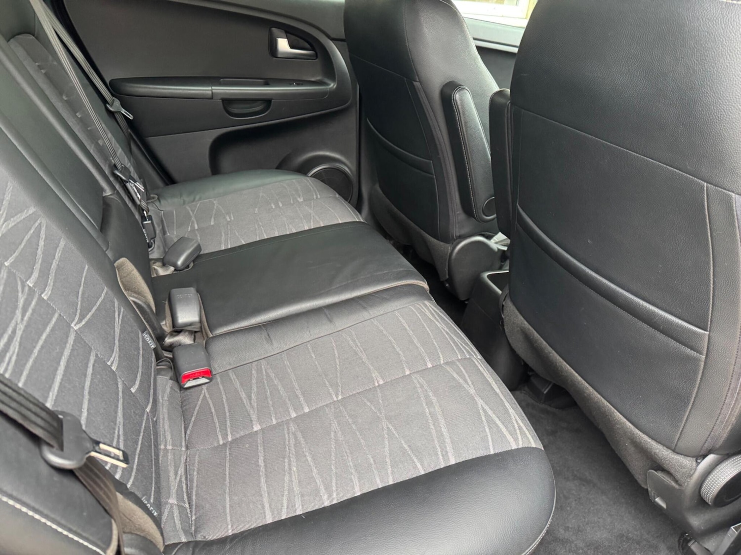 Used Kia Venga 2015 for sale - 77067132: Photo 23