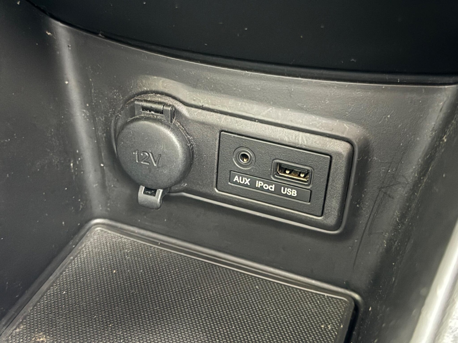 Used Kia Venga 2015 for sale - 77067132: Photo 25