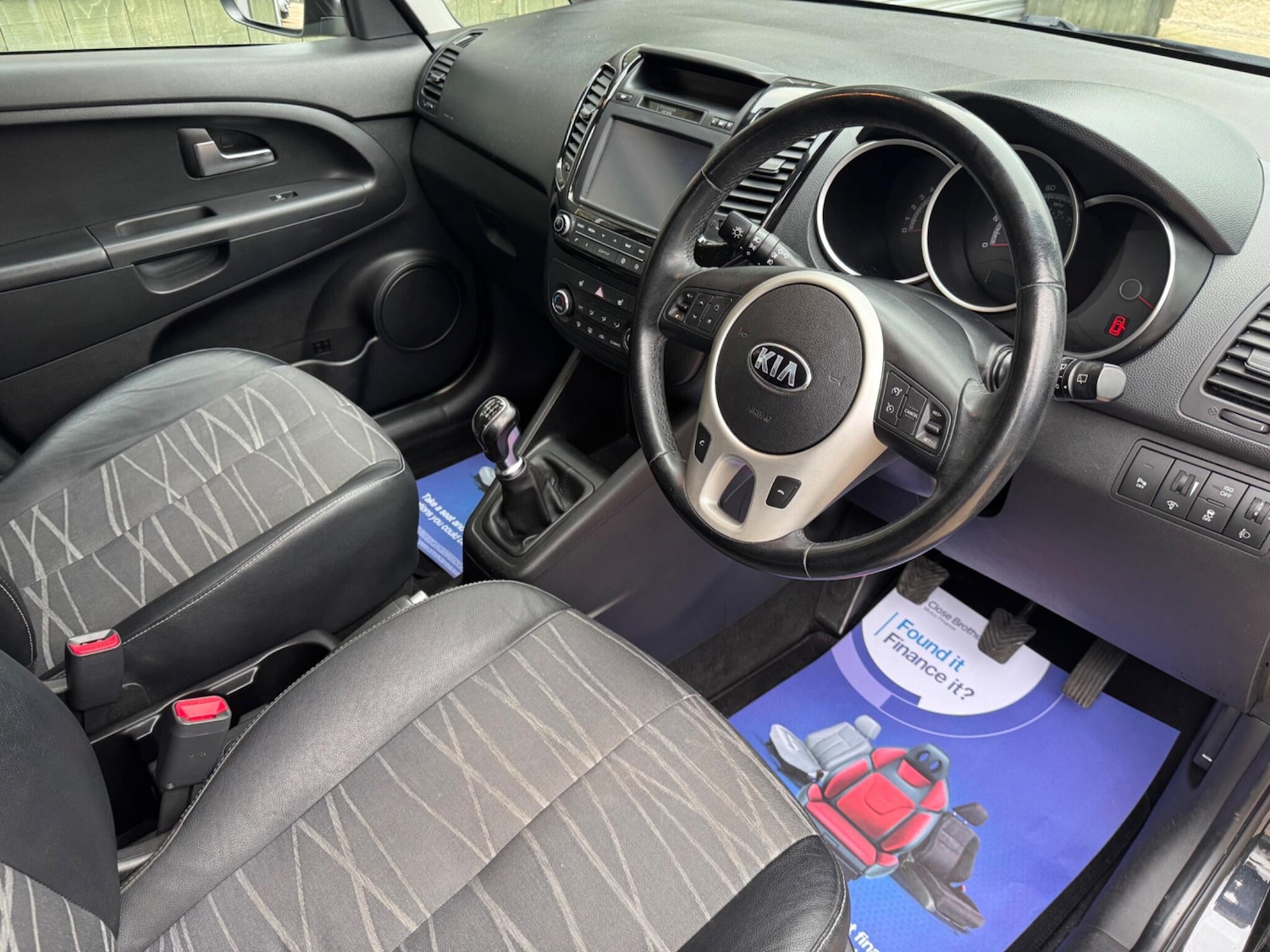 Used Kia Venga 2015 for sale - 77067132: Photo 5