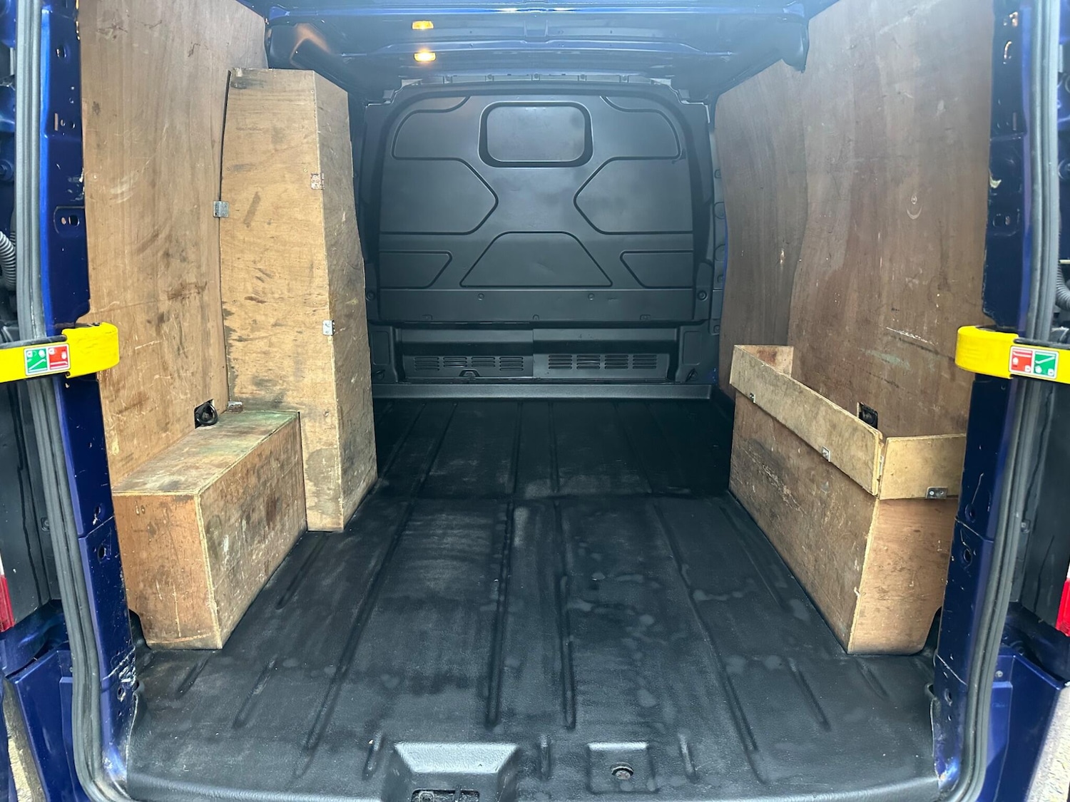 Used Ford Transit Custom 2017 for sale - 76927094: Photo 29