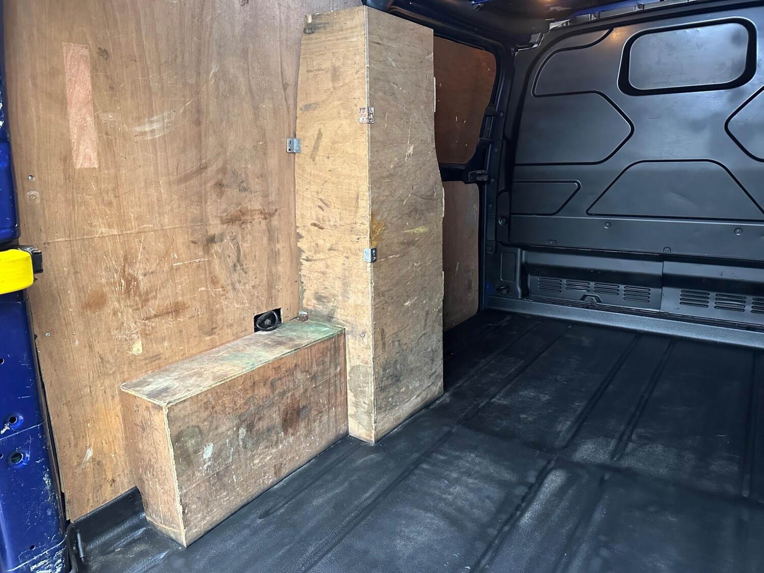 Used Ford Transit Custom 2017 for sale - 76927094: Photo 32