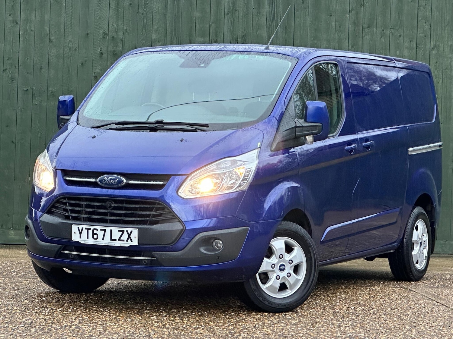 Used Ford Transit Custom 2017 for sale - 76927094: Photo 7