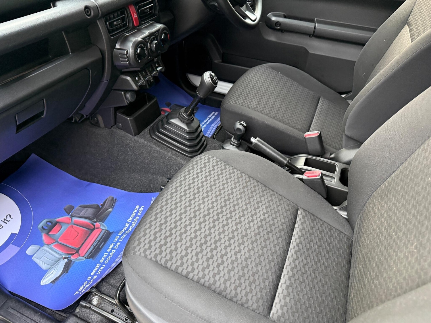 Used Suzuki Jimny 2023 for sale - 77237602: Photo 12