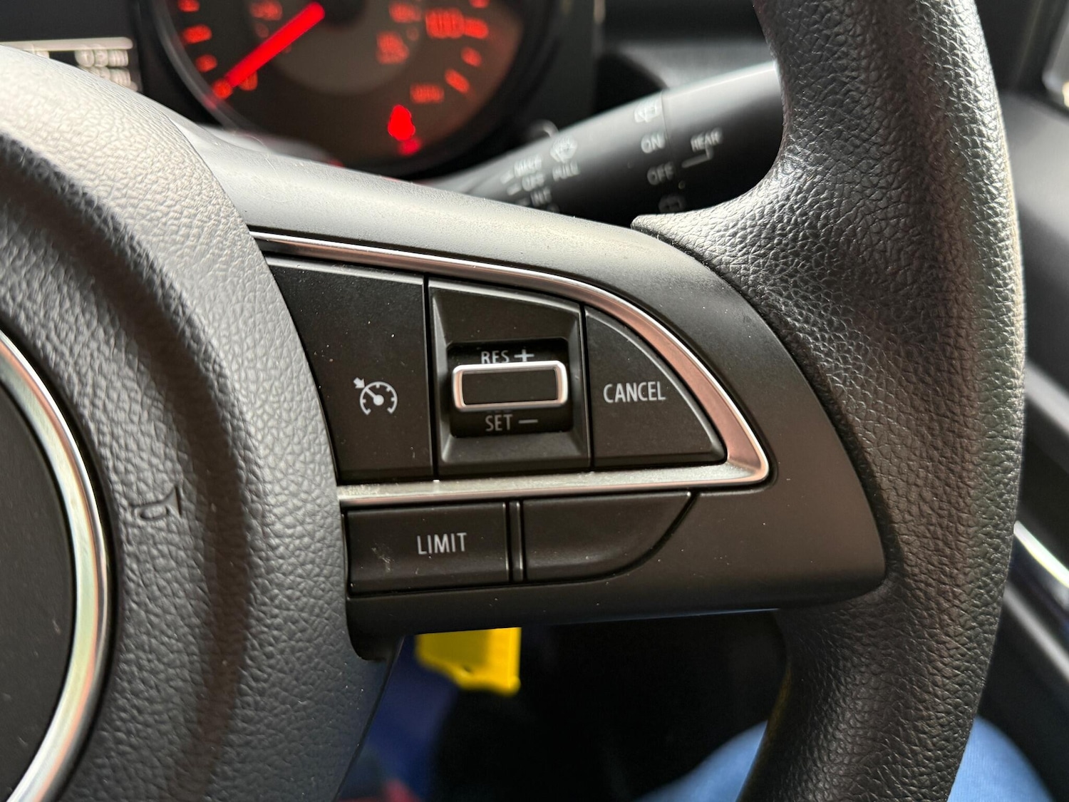 Used Suzuki Jimny 2023 for sale - 77237602: Photo 22