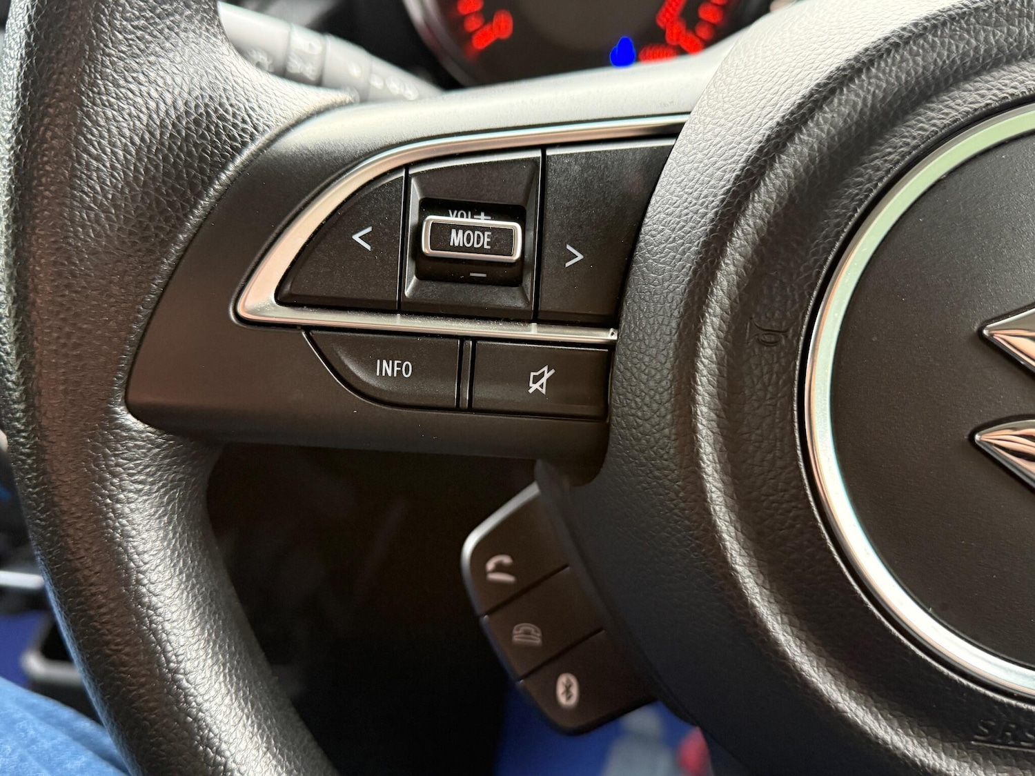 Used Suzuki Jimny 2023 for sale - 77237602: Photo 23