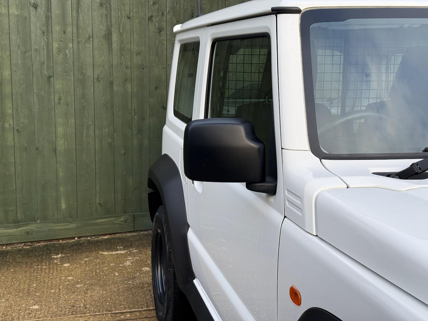 Used Suzuki Jimny 2023 for sale - 77237602: Photo 32